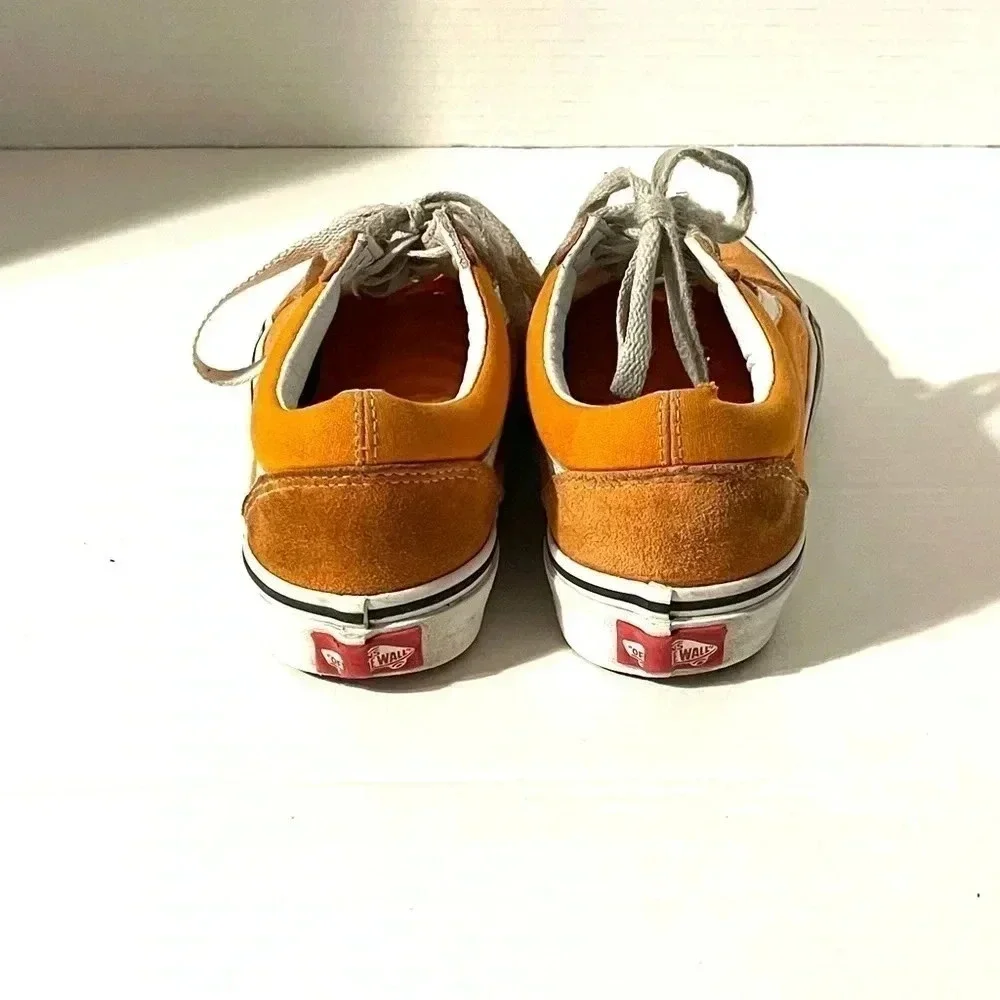 Vans Old Skool Sneaker boy 4 / women 5.5 Tennis Shoe Low-Top Orange Suede Canvas